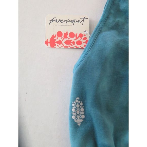 FP Movement Free People Women's Sz M/L Blue Peacock Tie Dye Sports Bra $58 - Picture 3 of 4